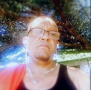 Meet your Posher, Melvin terome